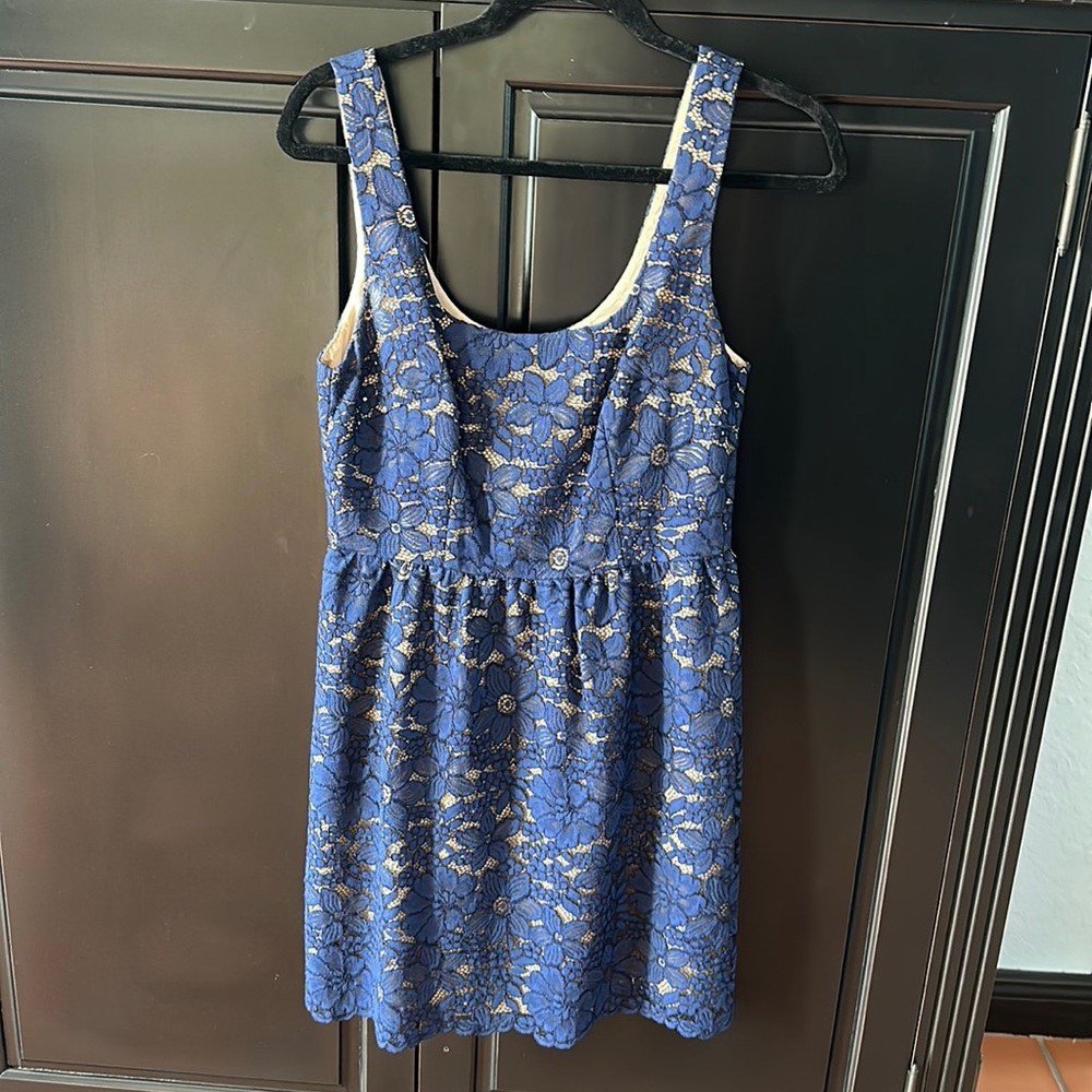 Trina Turk babydoll dress lace worn 2xs perfect condition